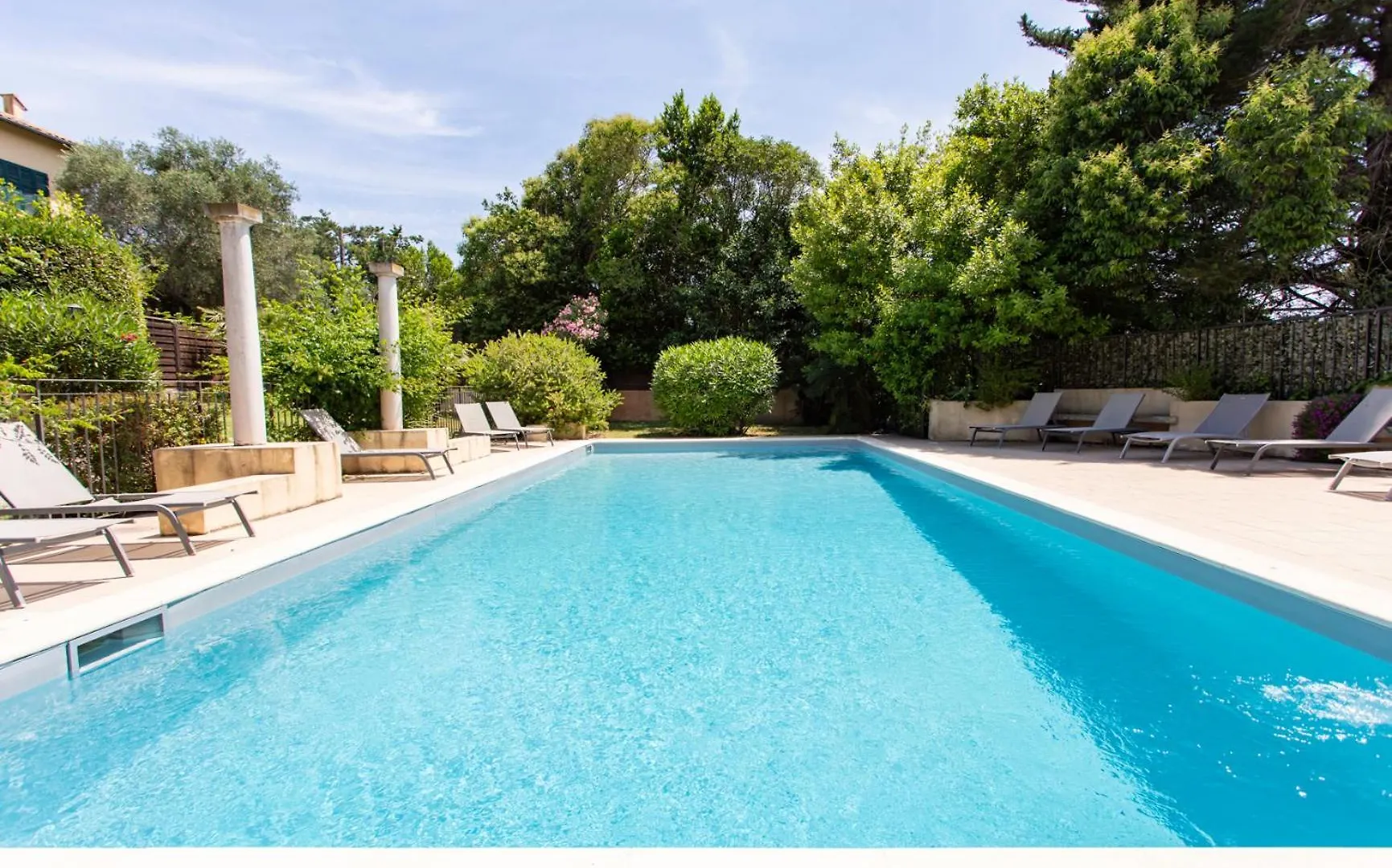 C12 - 2 Bdr Duplex In Mougins - 2 Parking Spaces, Ac, Balcony & Pool França
