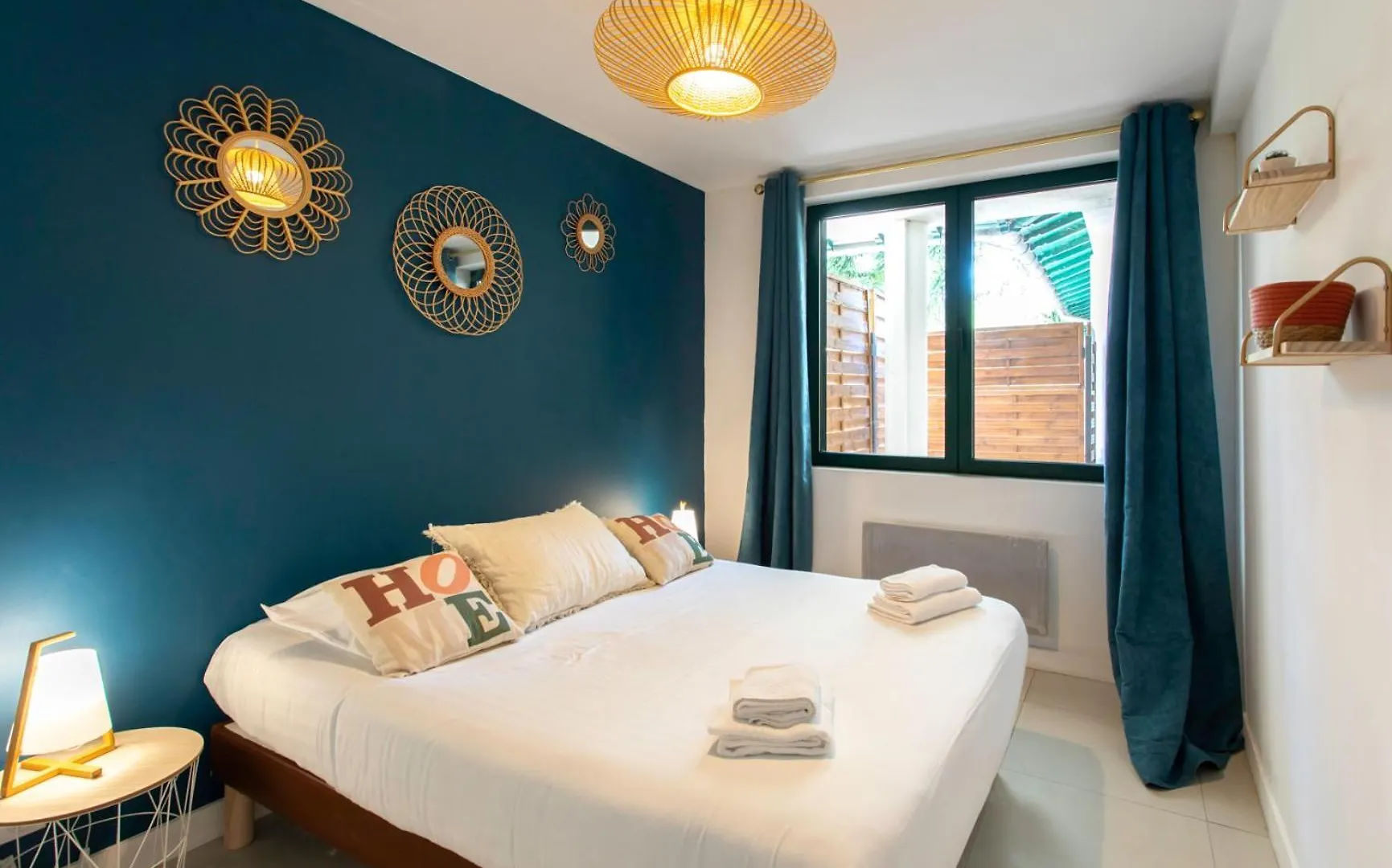 C12 - 2 Bdr Duplex In Mougins - 2 Parking Spaces, Ac, Balcony & Pool Apartamento